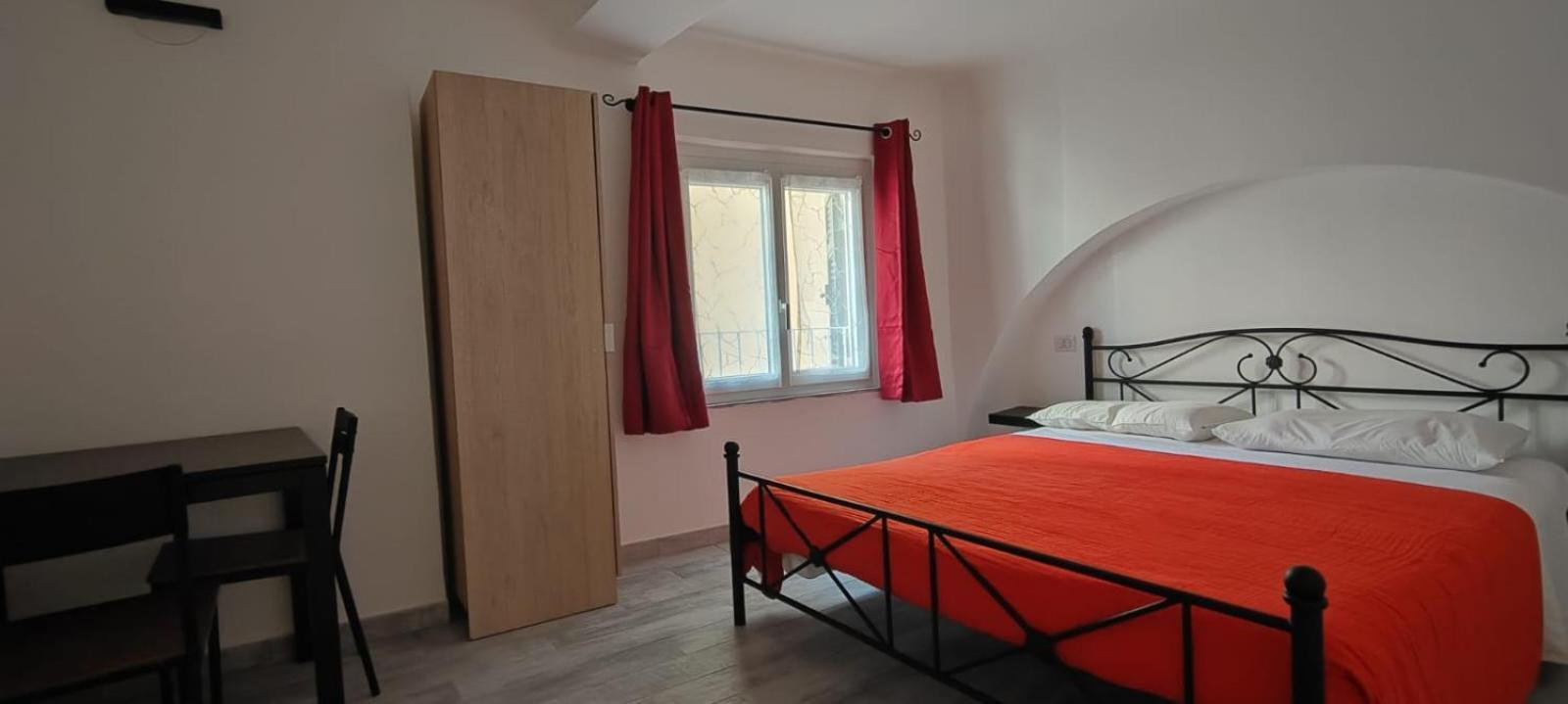 Bed and Breakfast Le Quattro Stagioni Genua Exterior foto